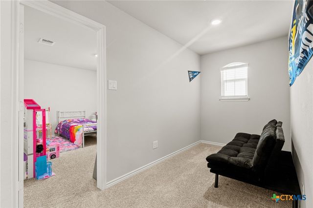 5833 St Charles Drive, Belton, TX 76513