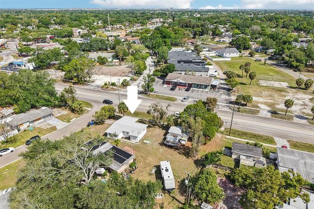 225 SE JEFFERSON CIRCLE N, St Petersburg, FL 33703