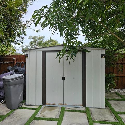 19623 NW 30th Pl, Miami Gardens, FL 33056