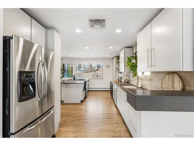 10290 W 18th Pl, Lakewood, CO 80215