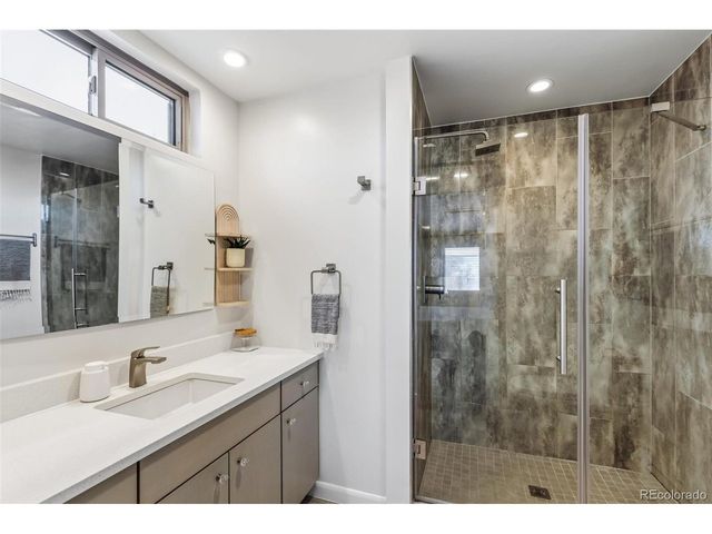 10290 W 18th Pl, Lakewood, CO 80215