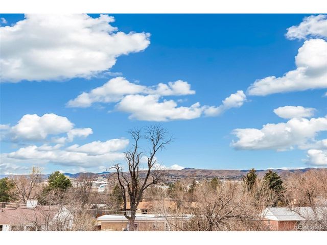 10290 W 18th Pl, Lakewood, CO 80215