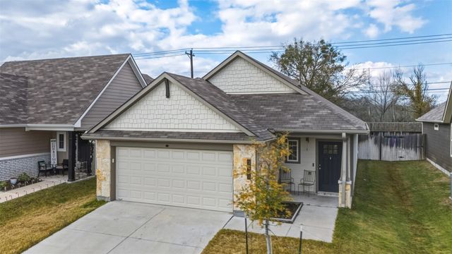 3011 Stevens Drive, Bryan, TX 77803
