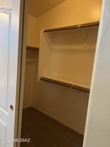 8855 N Moonfire Drive, Tucson, AZ 85743