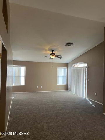 8855 N Moonfire Drive, Tucson, AZ 85743