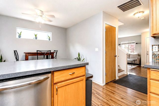 9122 160th Street Ct E, Puyallup, WA 98375