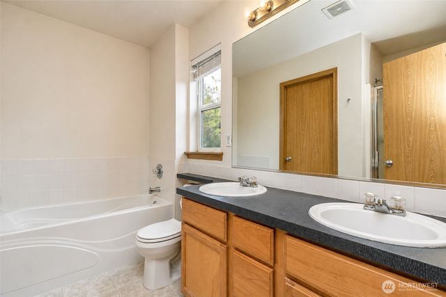 9122 160th Street Ct E, Puyallup, WA 98375