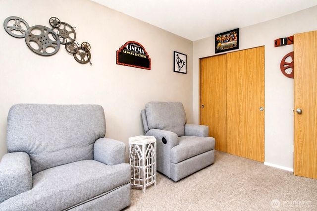 9122 160th Street Ct E, Puyallup, WA 98375