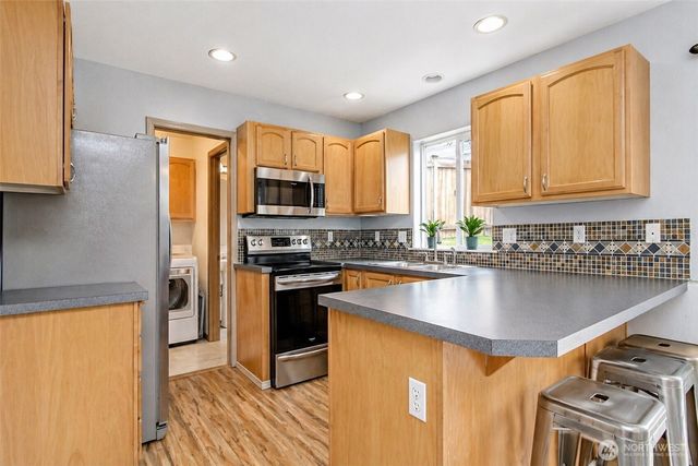 9122 160th Street Ct E, Puyallup, WA 98375