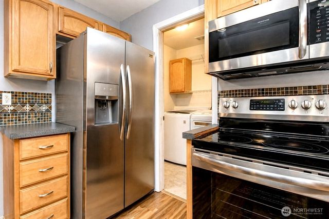 9122 160th Street Ct E, Puyallup, WA 98375