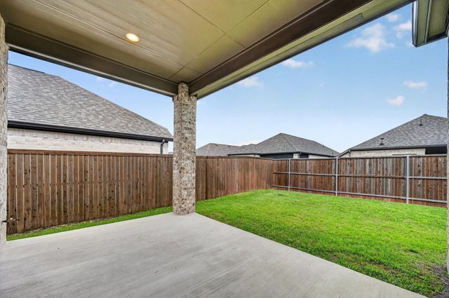 2209 Rothbury Drive, Forney, TX 75126