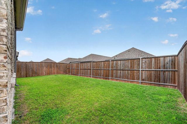 2209 Rothbury Drive, Forney, TX 75126