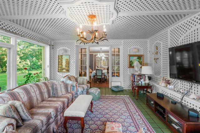 4225 STATE Street, Erie, PA 16508