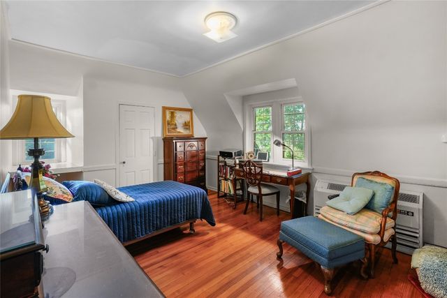 4225 STATE Street, Erie, PA 16508