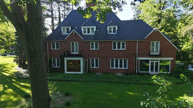 4225 STATE Street, Erie, PA 16508