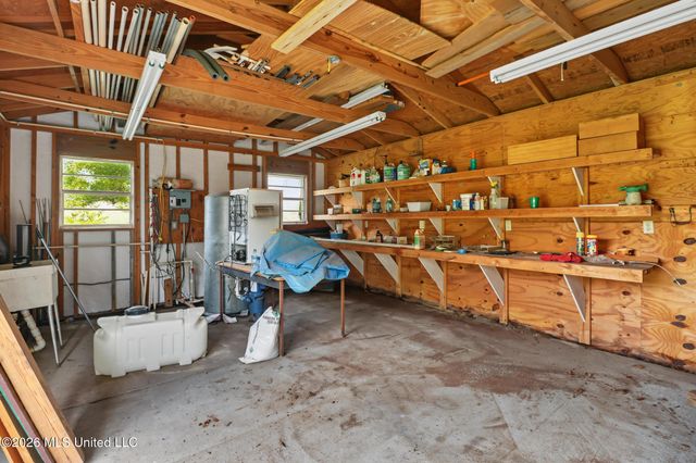 13024 County Farm Road, Gulfport, MS 39503