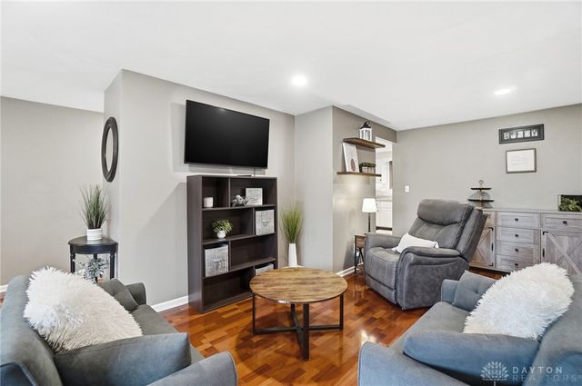 2848 Ellen Lane, Beavercreek, OH 45430