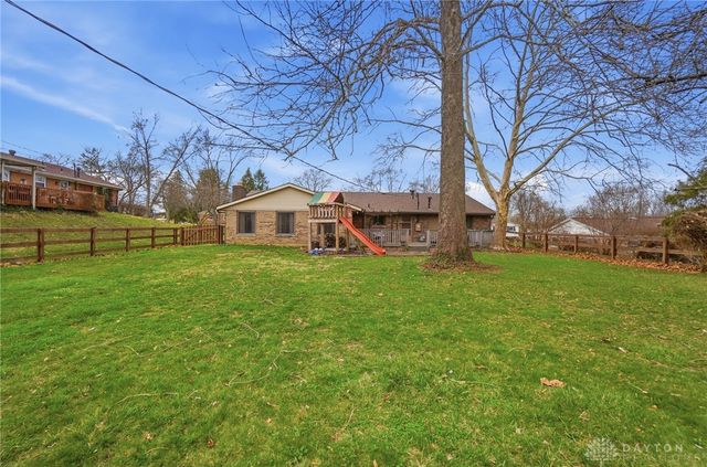 2848 Ellen Lane, Beavercreek, OH 45430