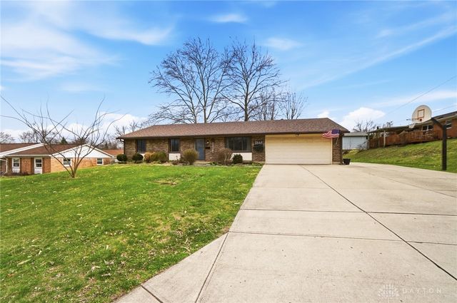 2848 Ellen Lane, Beavercreek, OH 45430