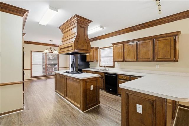 1302 Hadaway Trail, Lawrenceville, GA 30043