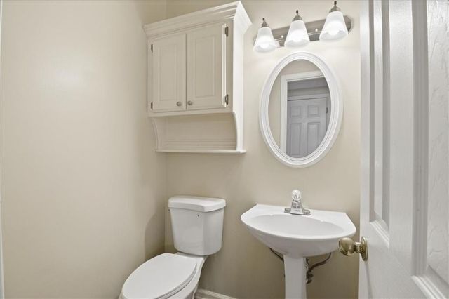 1302 Hadaway Trail, Lawrenceville, GA 30043