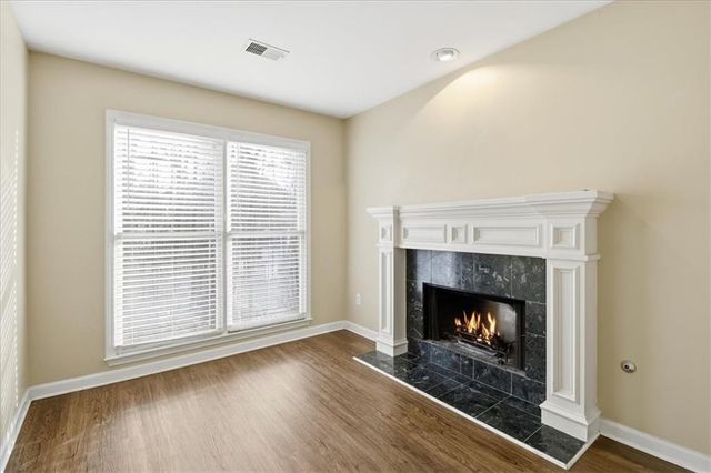 1302 Hadaway Trail, Lawrenceville, GA 30043