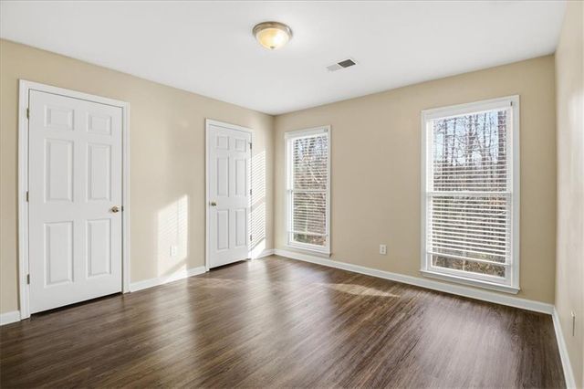 1302 Hadaway Trail, Lawrenceville, GA 30043