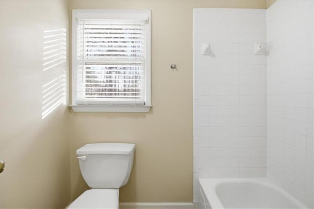 1302 Hadaway Trail, Lawrenceville, GA 30043