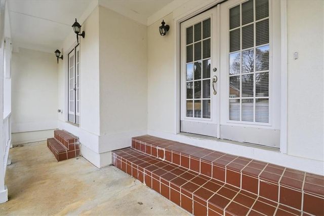 1302 Hadaway Trail, Lawrenceville, GA 30043