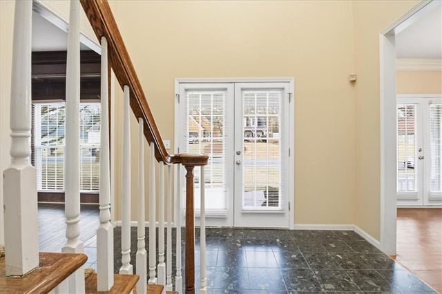 1302 Hadaway Trail, Lawrenceville, GA 30043