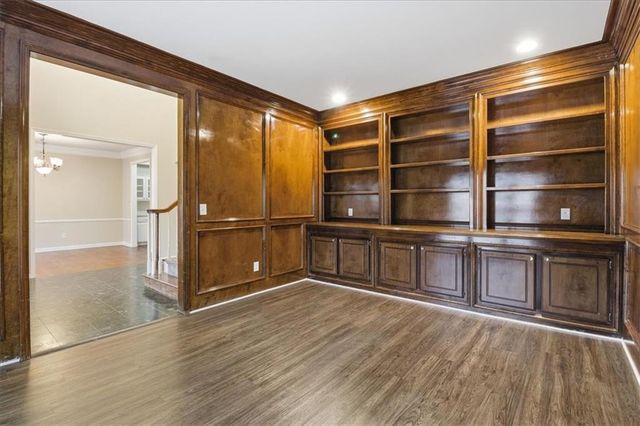 1302 Hadaway Trail, Lawrenceville, GA 30043