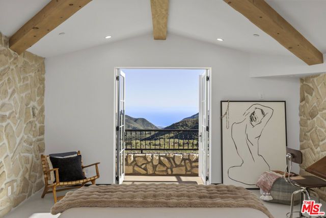 33239 Mulholland Highway, Malibu, CA 90265