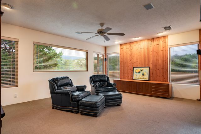 82 KIVA Place, Sandia Park, NM 87047