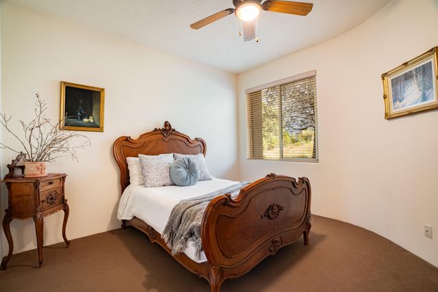 82 KIVA Place, Sandia Park, NM 87047