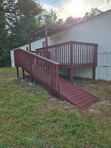 2174 Lambert Road, Berea, KY 40403