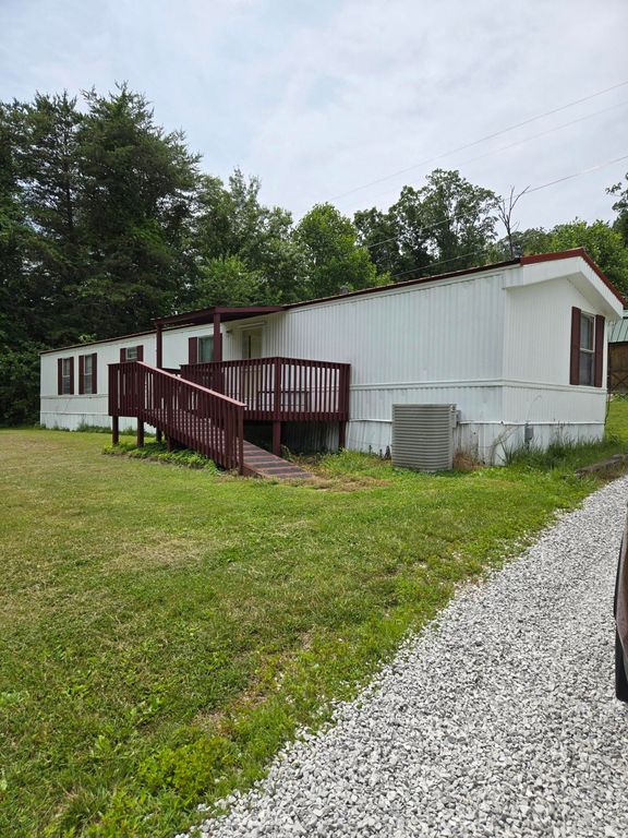 2174 Lambert Road, Berea, KY 40403