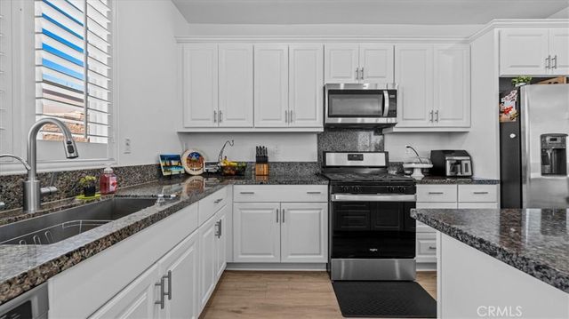 3719 W Vinas Lane, San Bernardino, CA 92407