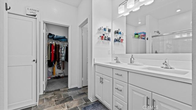 3719 W Vinas Lane, San Bernardino, CA 92407