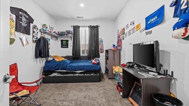 3719 W Vinas Lane, San Bernardino, CA 92407