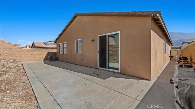 3719 W Vinas Lane, San Bernardino, CA 92407