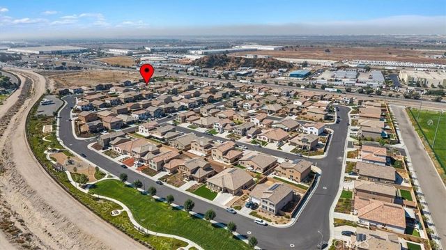 3719 W Vinas Lane, San Bernardino, CA 92407