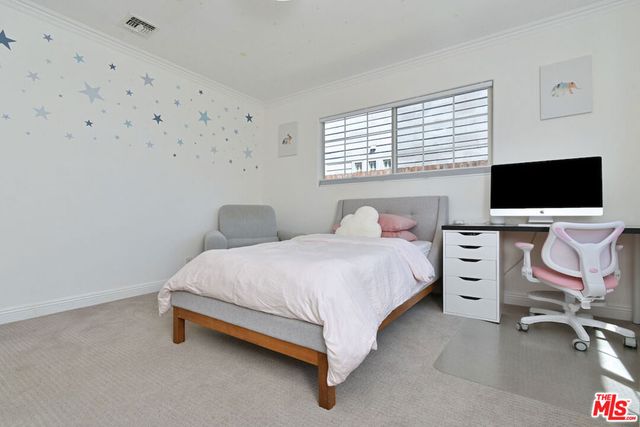 5248 Lennox Avenue, Sherman Oaks, CA 91401