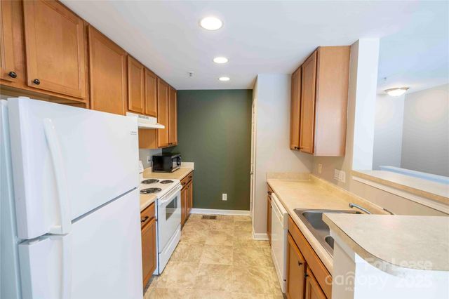 3953 Picasso Court, Charlotte, NC 28205