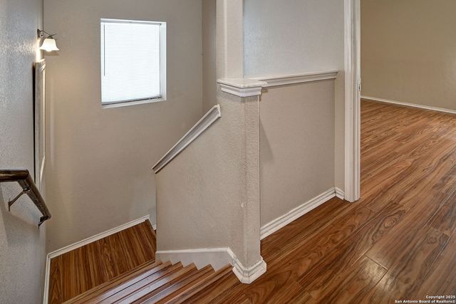 6306 Loyola Bch, San Antonio, TX 78242