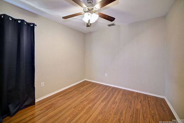 6306 Loyola Bch, San Antonio, TX 78242