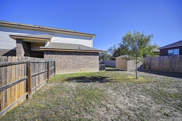 6306 Loyola Bch, San Antonio, TX 78242