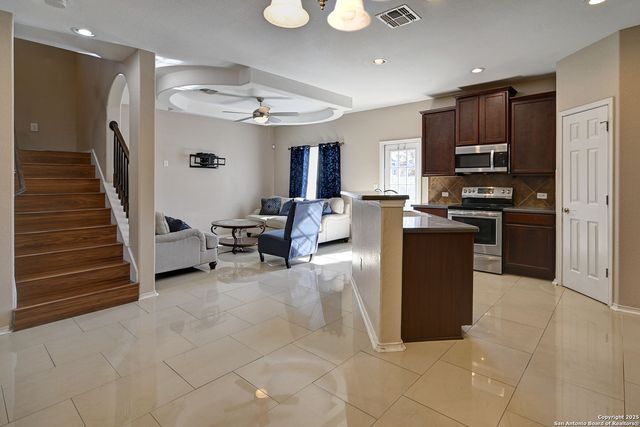 6306 Loyola Bch, San Antonio, TX 78242