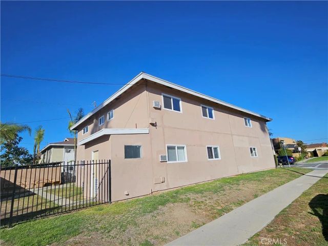 1381 Burwood Street 4, La Habra, CA 90631