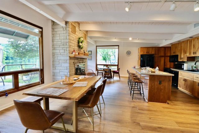 2870 S Riverside Drive, Beloit, WI 53511