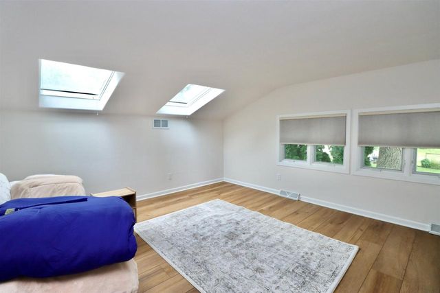 2870 S Riverside Drive, Beloit, WI 53511